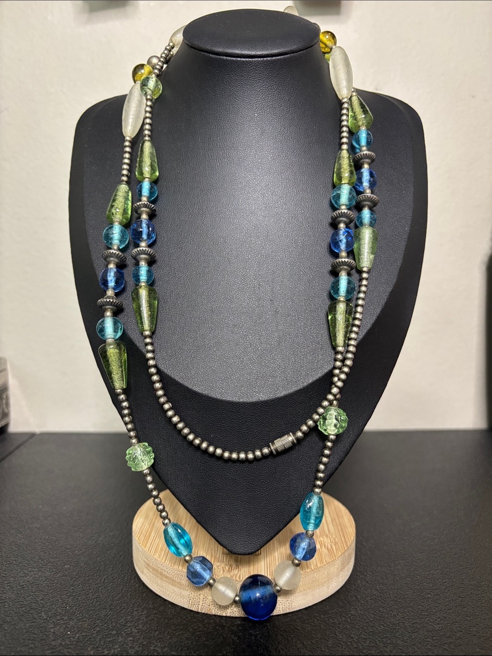 VTG Handcrafted Venetian Glass Blue & Green Beaded Women's Long Necklace